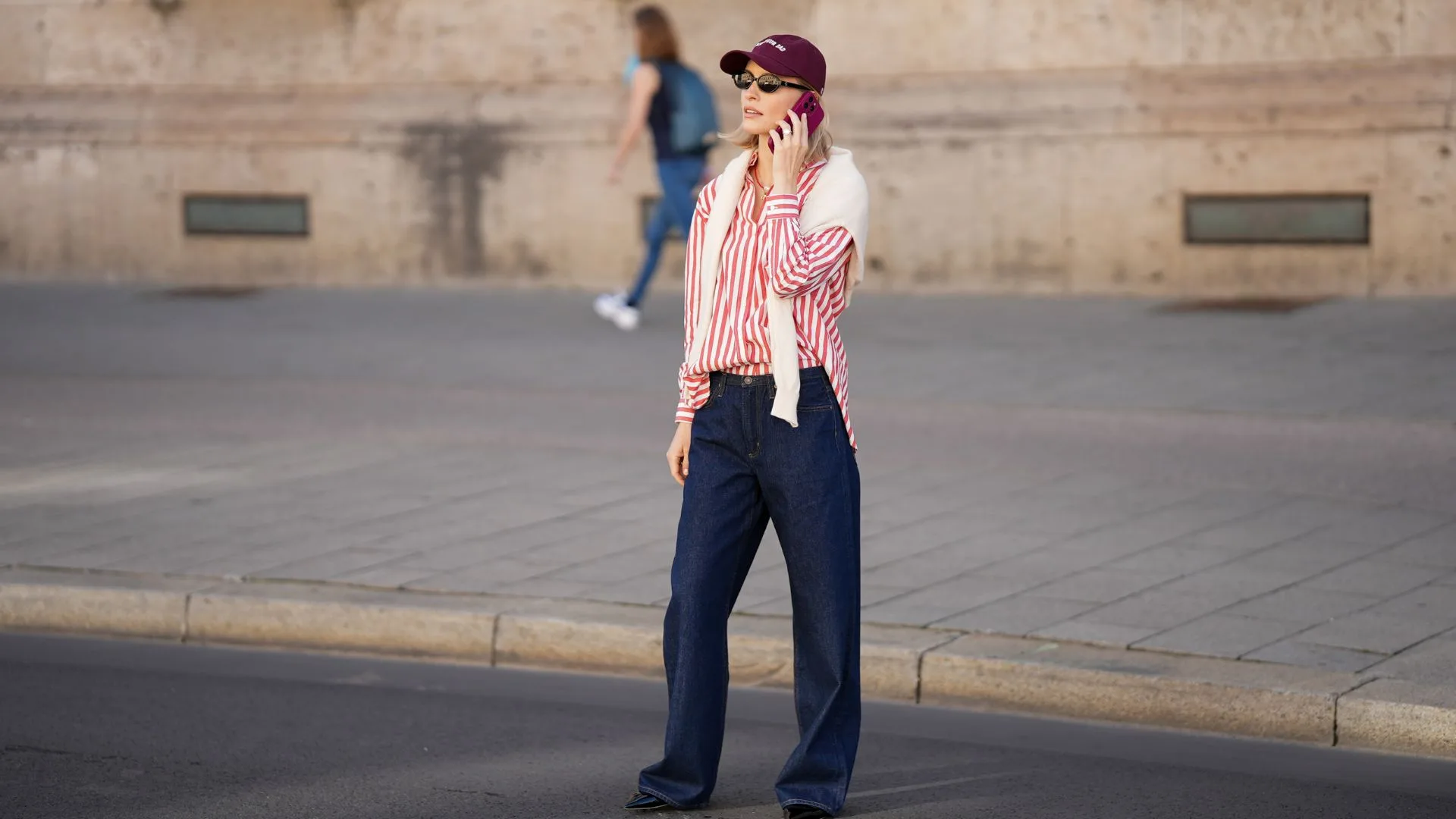 How To Style An Oversized Shirt