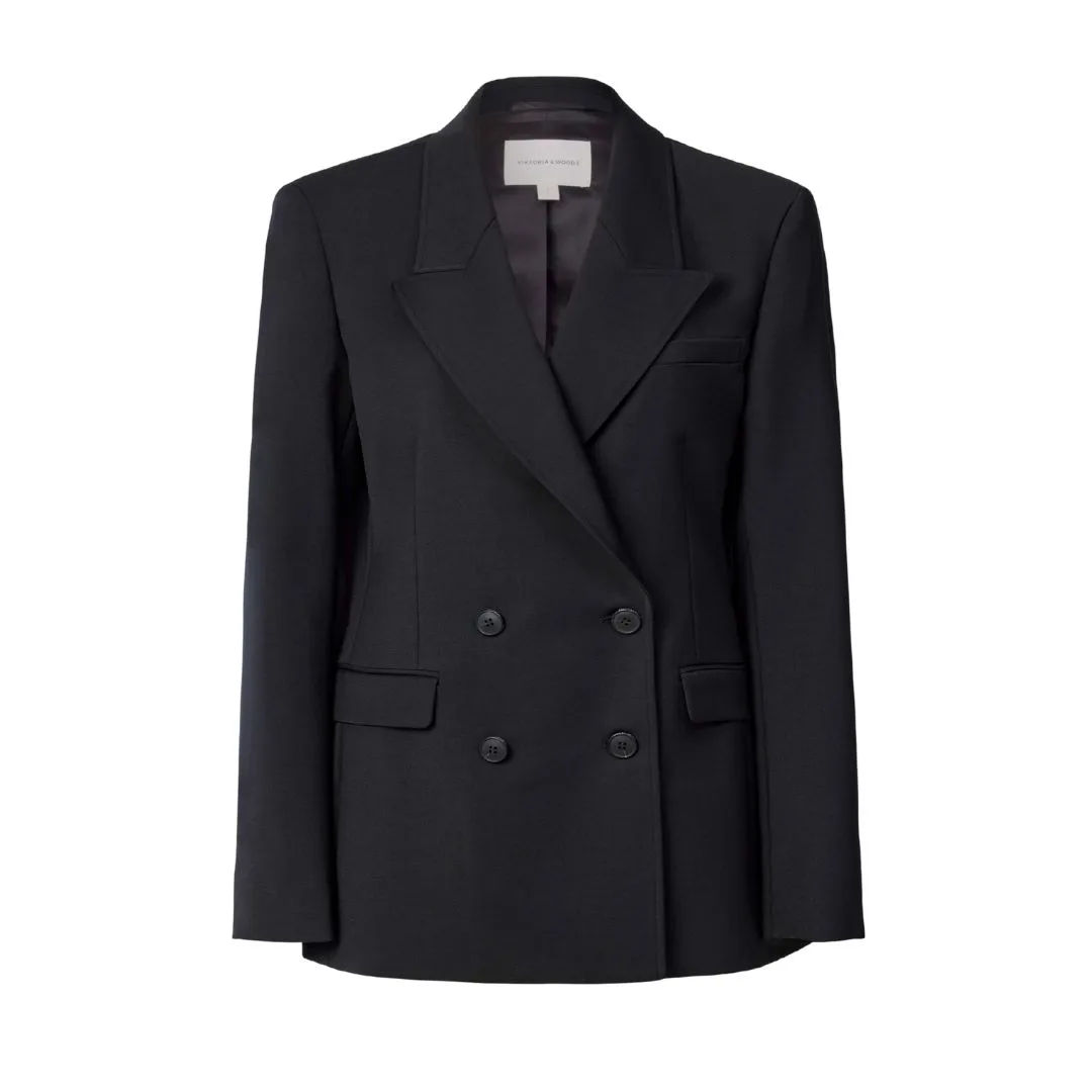 how to style an oversized shirt with a blazer