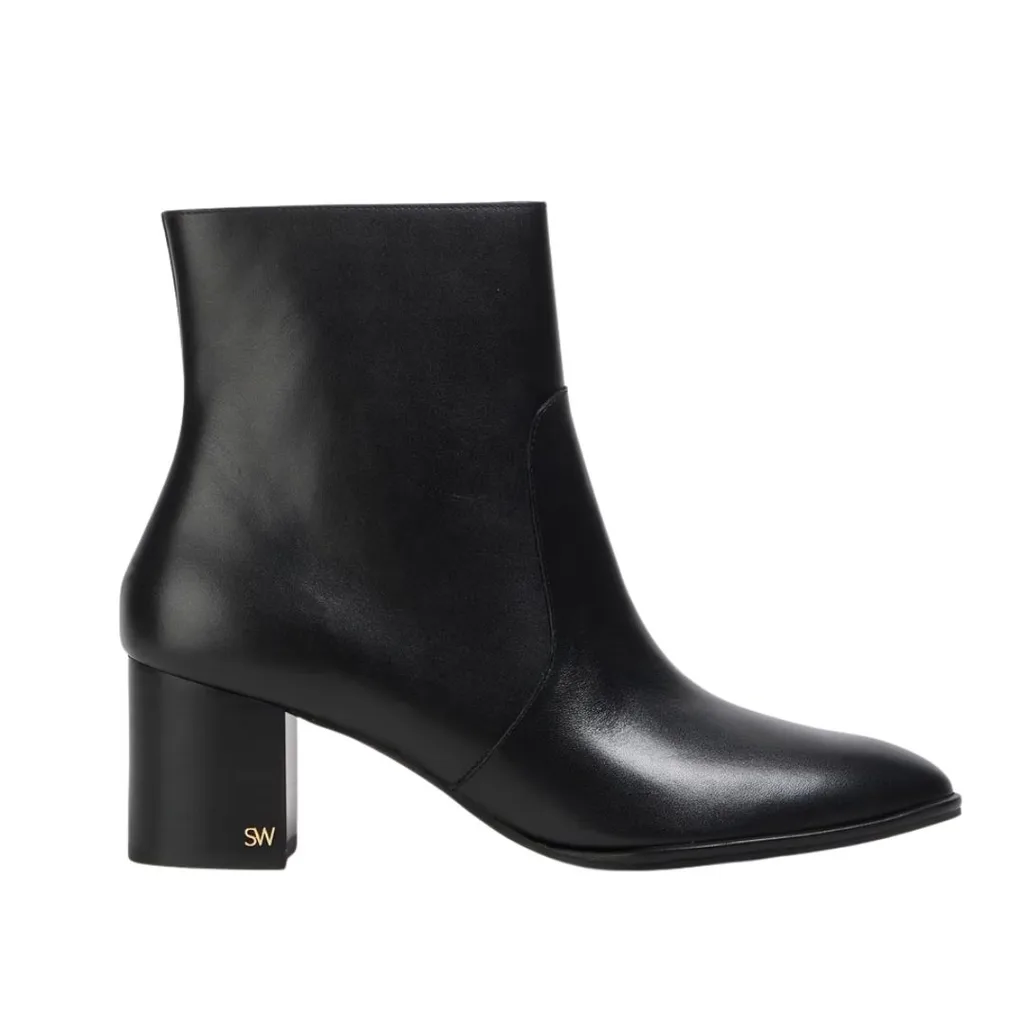 black ankle boots with heel