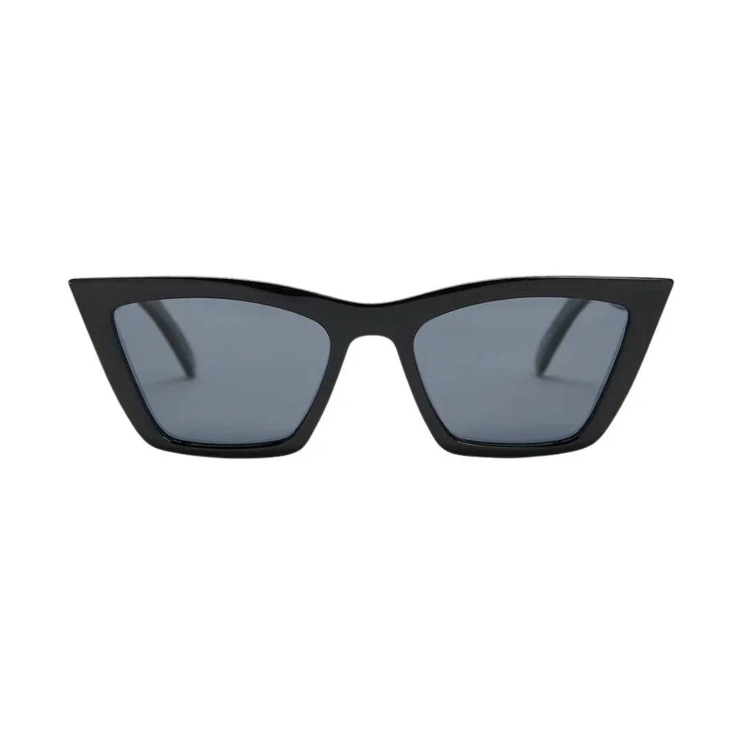 what to wear to a concert sunglasses