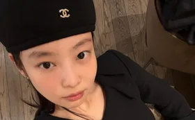These Viral Korean Toner Pads Are The Secret To K-pop Idol Clear Skin