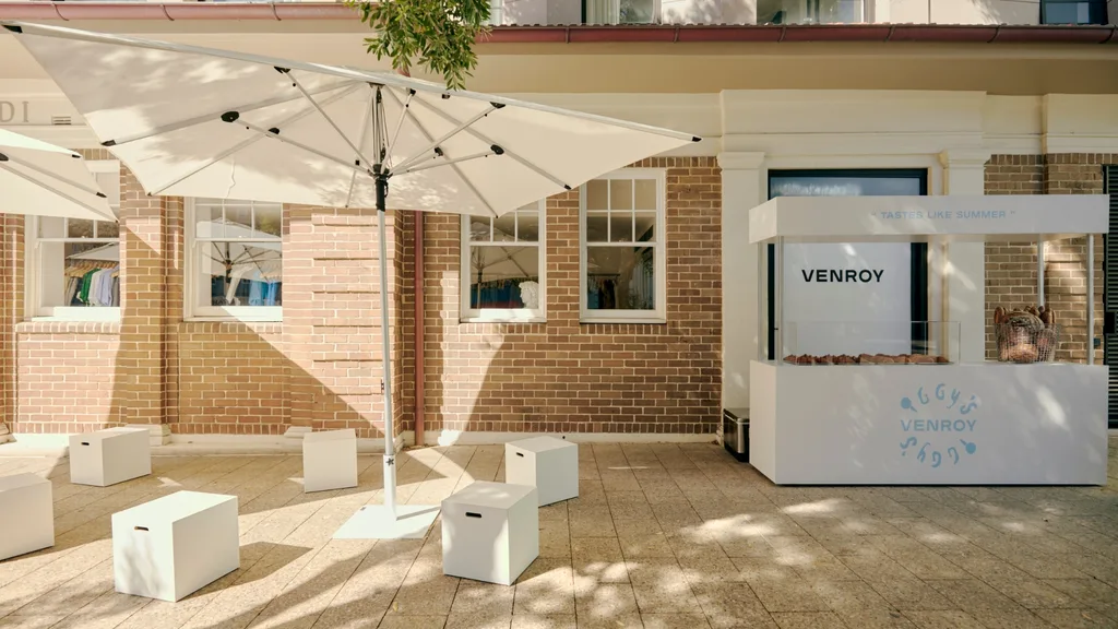Venroy Pop-up
