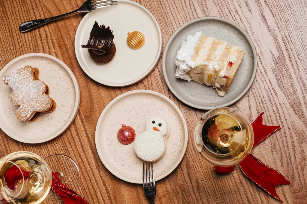 Charles Brasserie & Bar