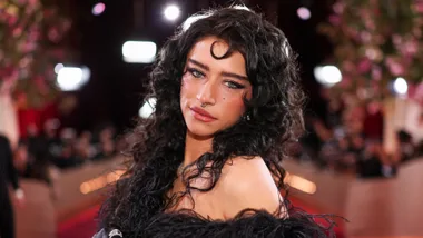 Odessa A’zion casting