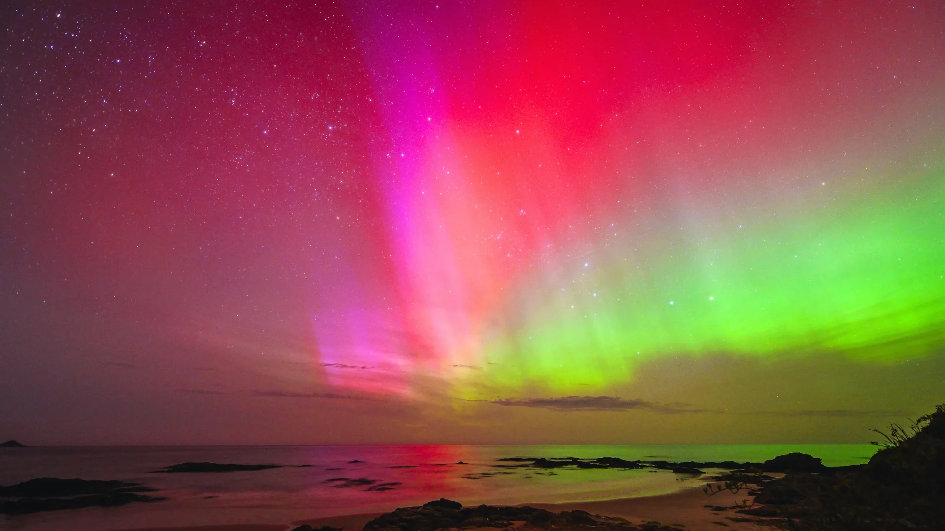 Aurora Australis Solar Flare