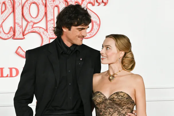 Wuthering Heights Movie Margot Robbie Jacob Elordi