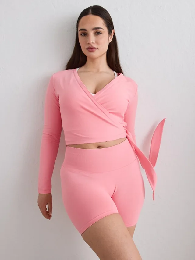 AIM'N
Wrap Long Sleeve Top