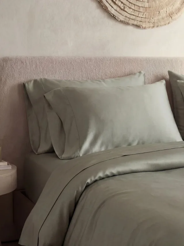 Best Bed Sheets_ETTITUDE
Signature Bamboo Pillowcase Set