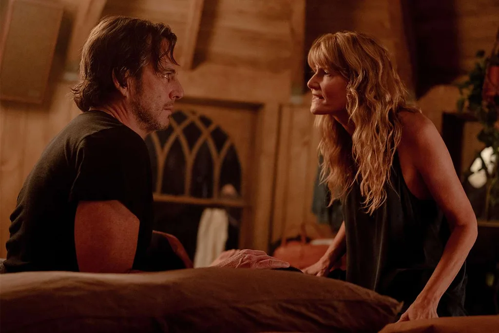 Is This Thing On? Still in Laura Dern and Will Arnett
