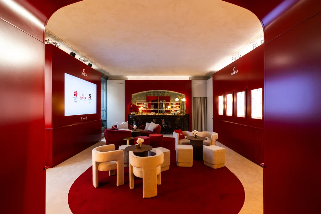 Omega House George Clooney