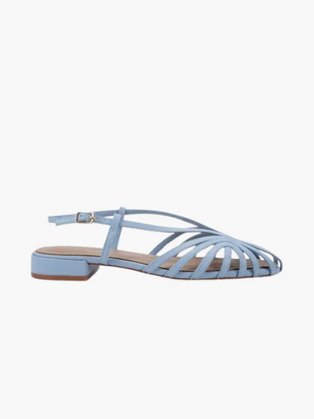 JO MERCER
Maeve Flat Sandals