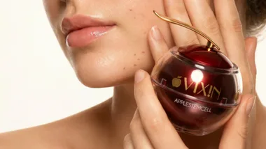 Vixin Beauty’s All-In-One Apple Stem Cell Cream