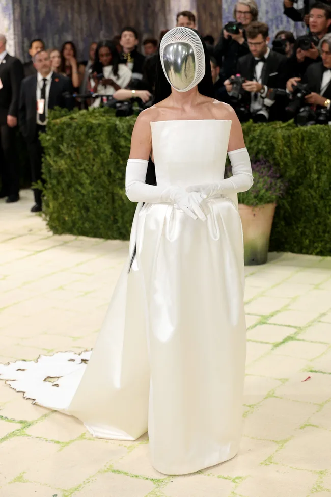 Katy Perry met gala 2026 red carpet