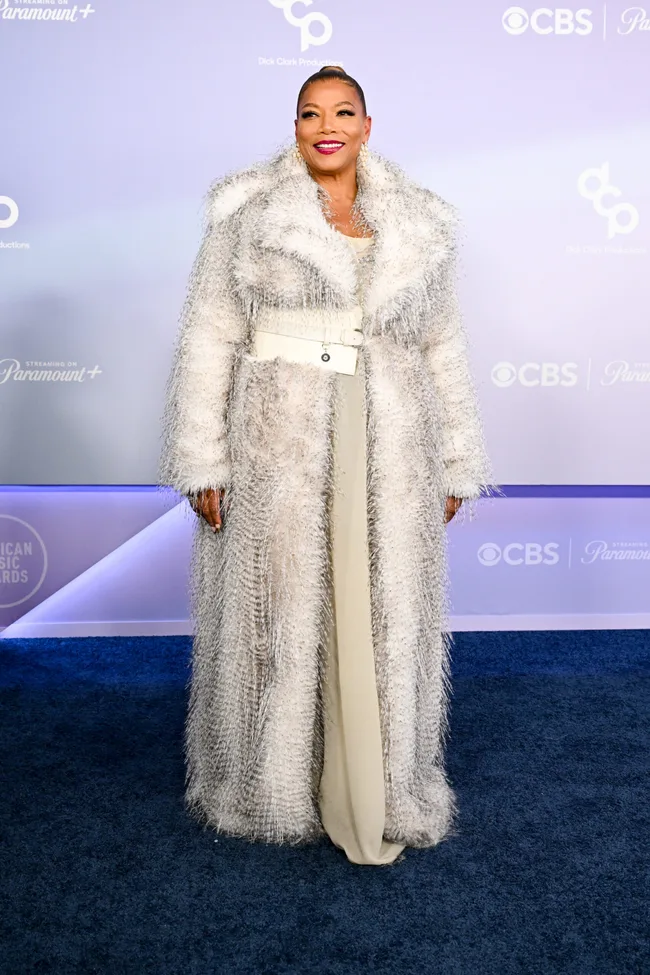 Queen Latifah at The 52nd American Music Awards