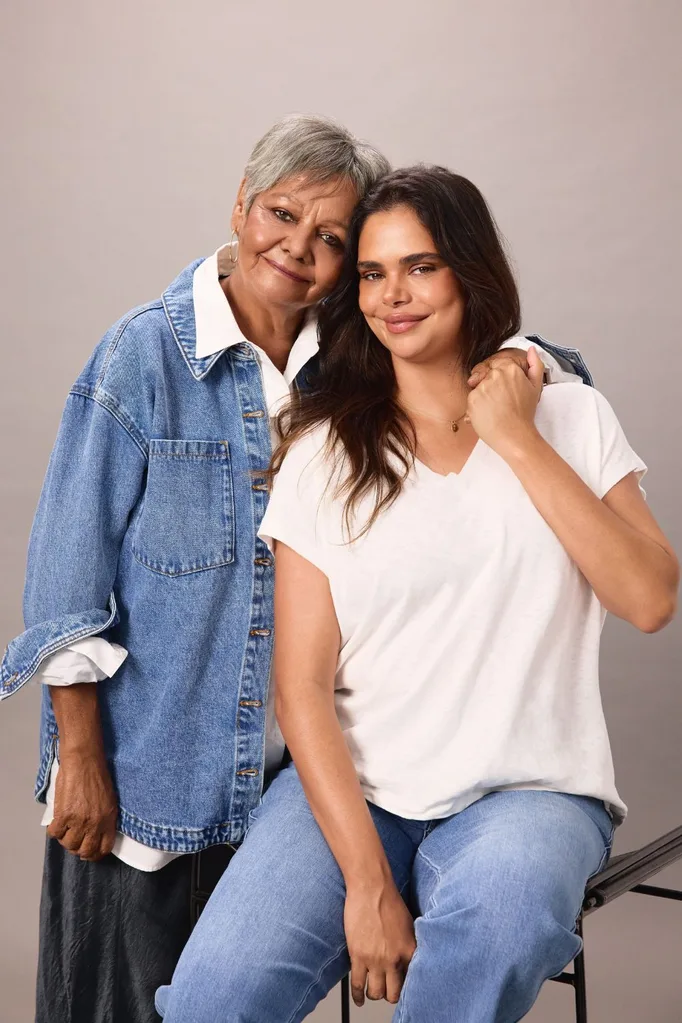 Samantha Harris and her mother Myrna Davison