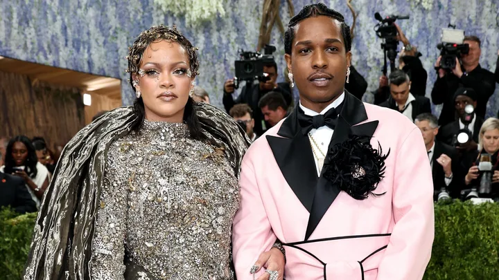 vRihanna attends the 2026 Met Gala celebrating "Costume Art" at the Metropolitan Museum of Art on May 04, 2026 in New York City.