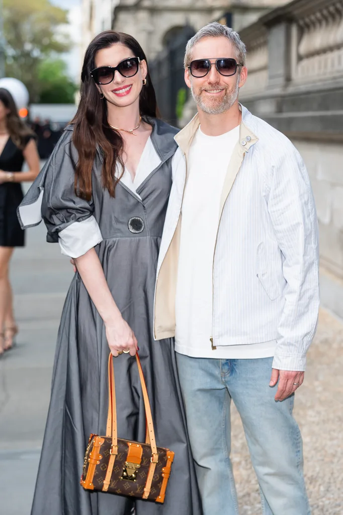 Anne Hathaway Pregnant