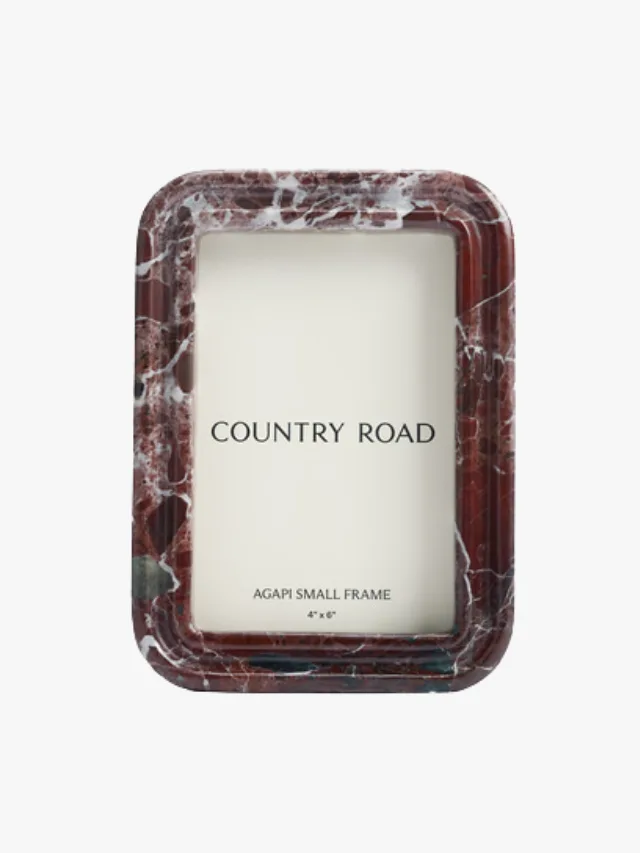 COUNTRY ROAD
Agapi Small Frame