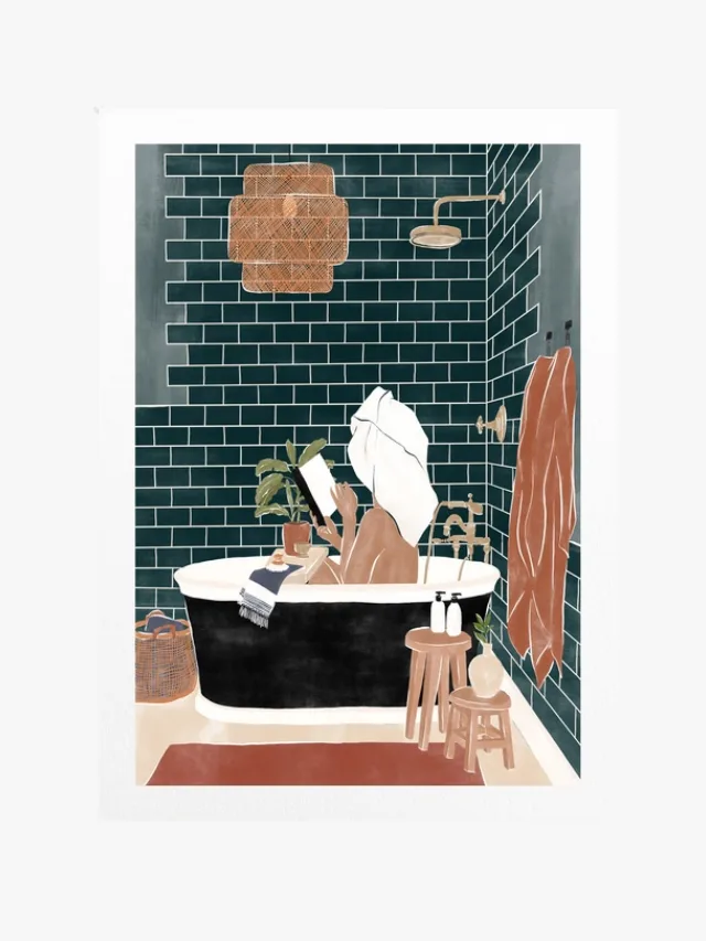 OLIVE ET ORIEL
Bathroom Babe Art Print