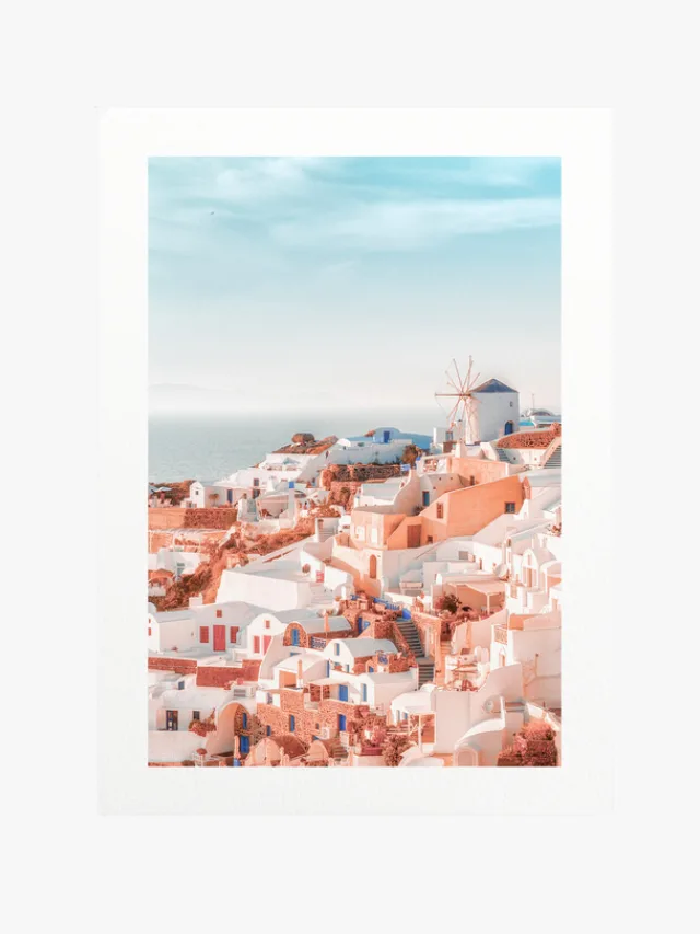 OLIVE ET ORIEL
Santorini Sunsets II Art Print