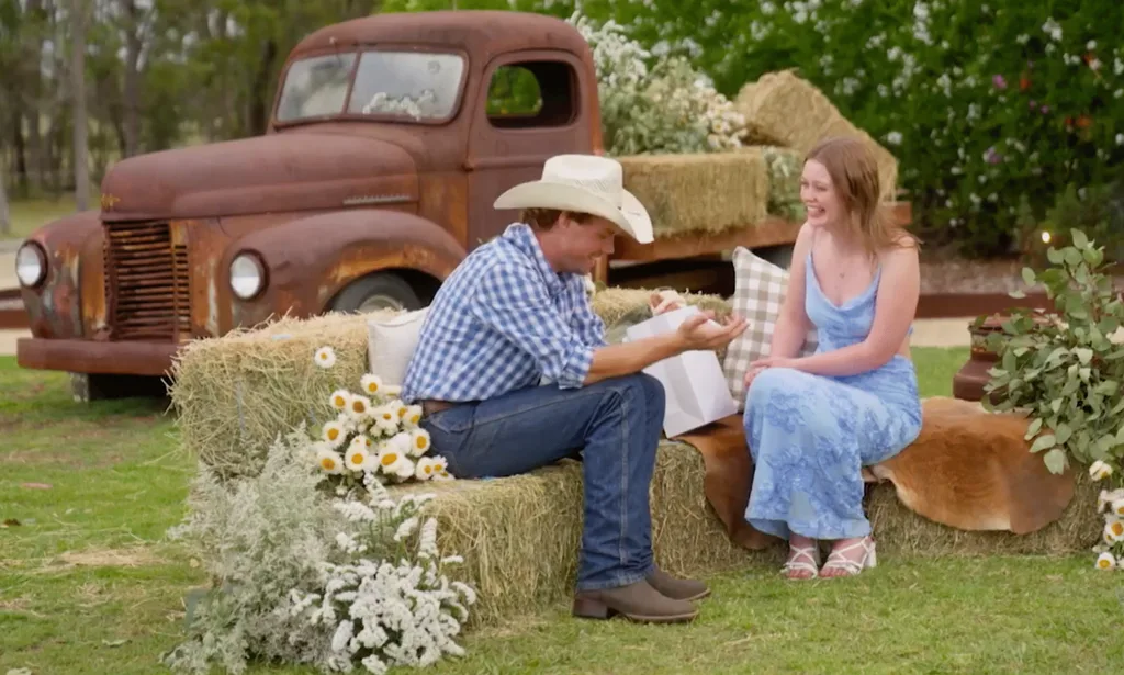 Farmer Dylan Renae Farmer Wants A Wife