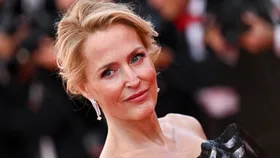 Gillian Anderson’s Cannes Beauty Look Was A Masterclass In Timeless Glamour