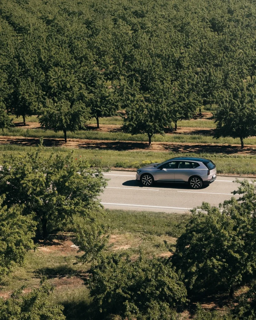 Volvo EX60