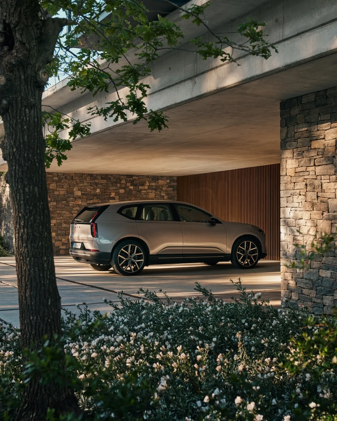 Volvo EX60