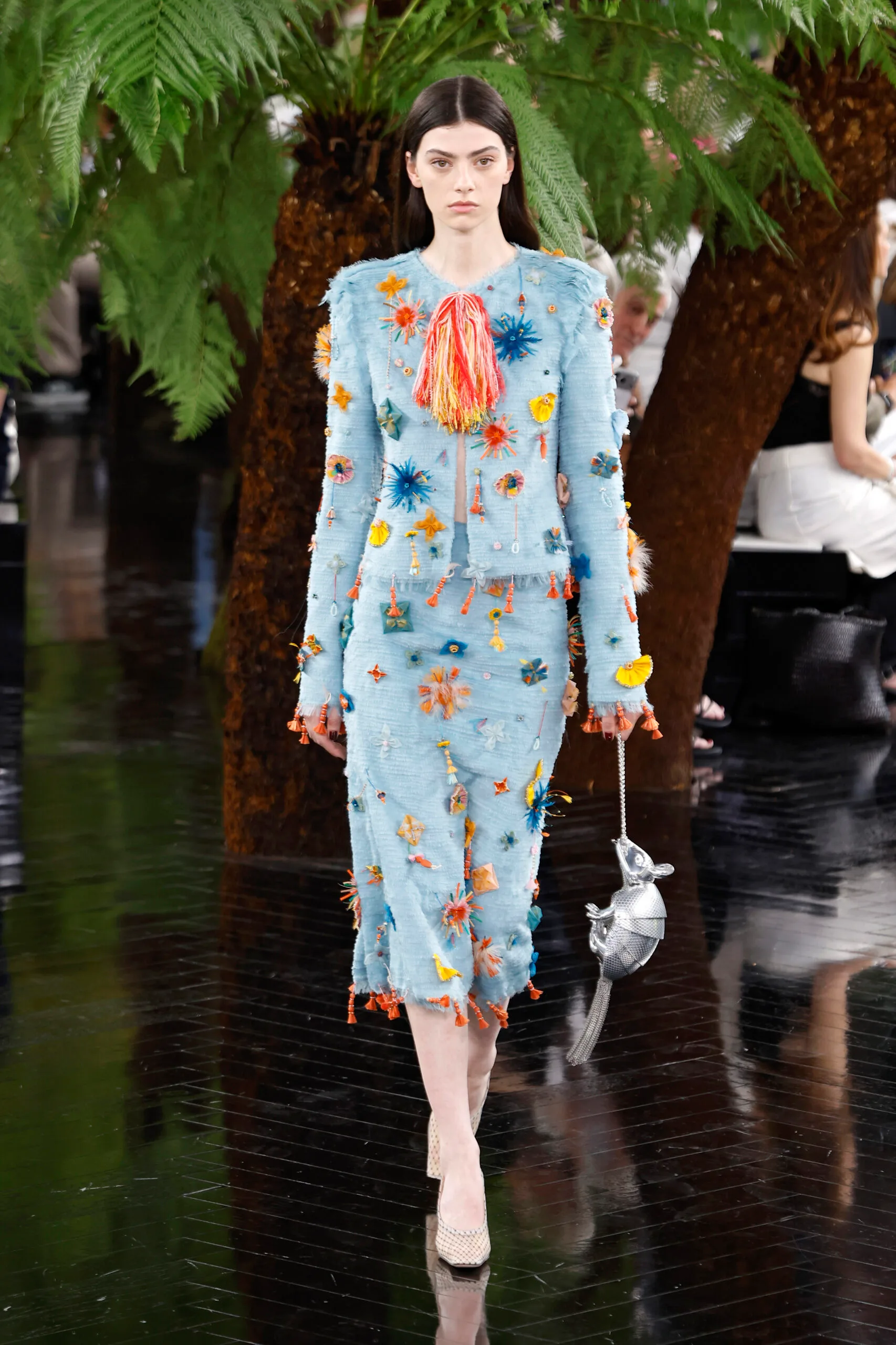 Dior's Fall Couture Takes Inspiration From Sculptor Lynda Benglis