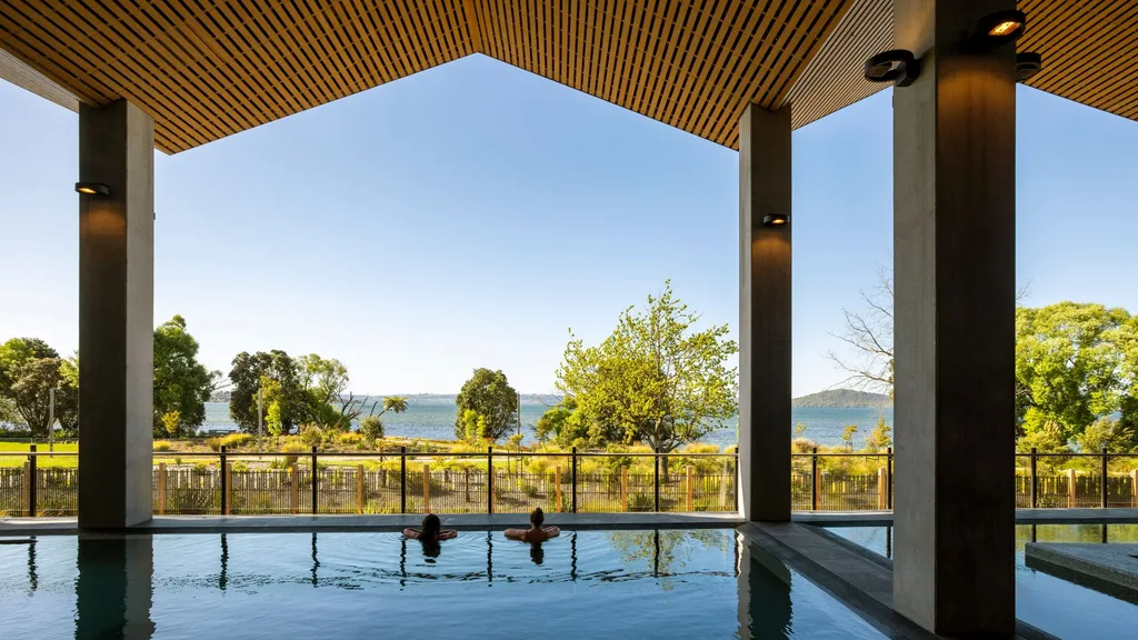 rotorua-bay-of-plenty-Graeme Murray