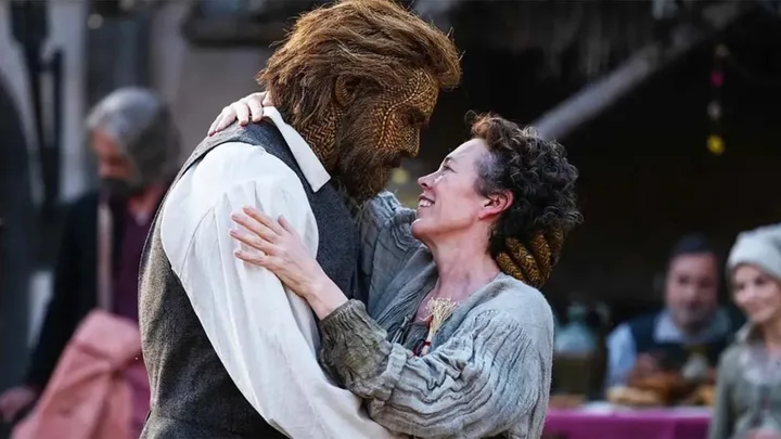 The Internet Is Thirsting Over A Man Made Of… Wicker