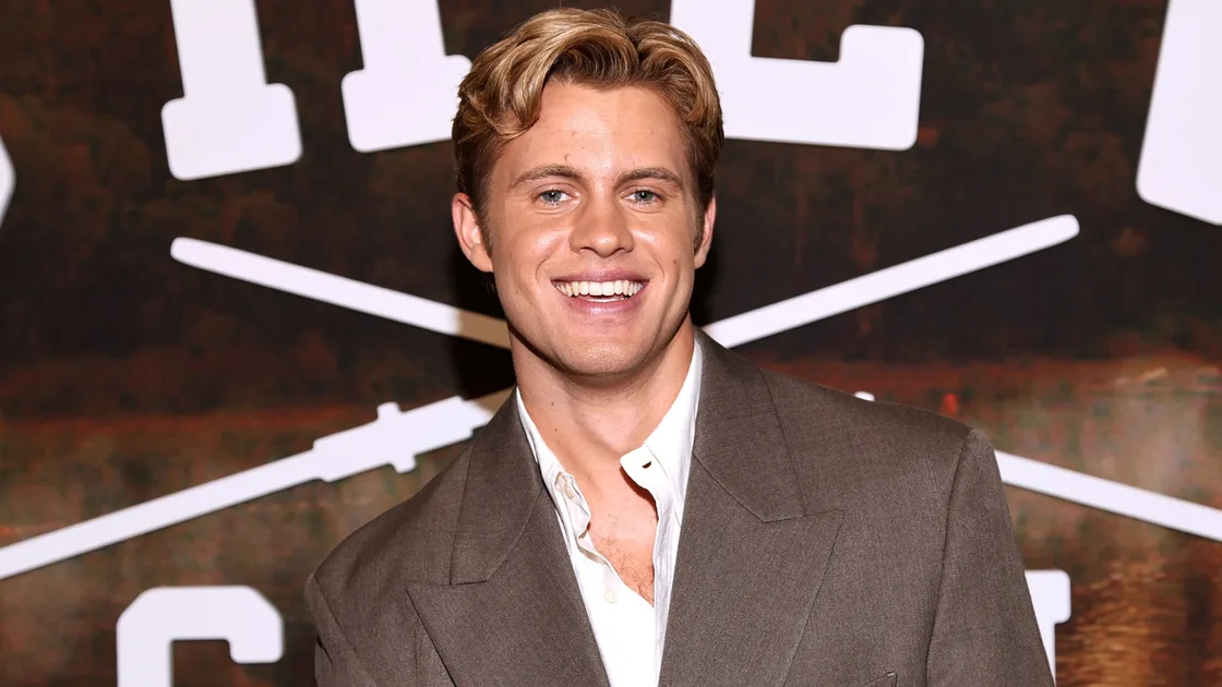 Who Is ‘Crew Girl' Star Samuel Braun & Is He Single?