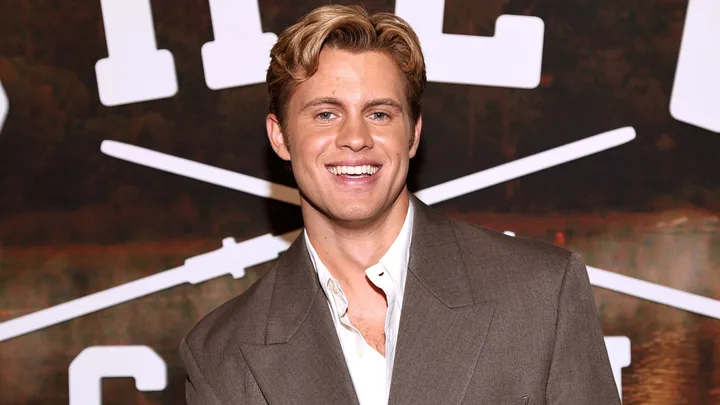 Who Is ‘Crew Girl’ Star Samuel Braun & Is He Single?