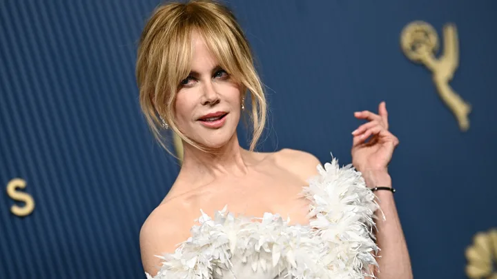 Nicole Kidman Takes Centre Stage At The Emmy Awards In Chanel