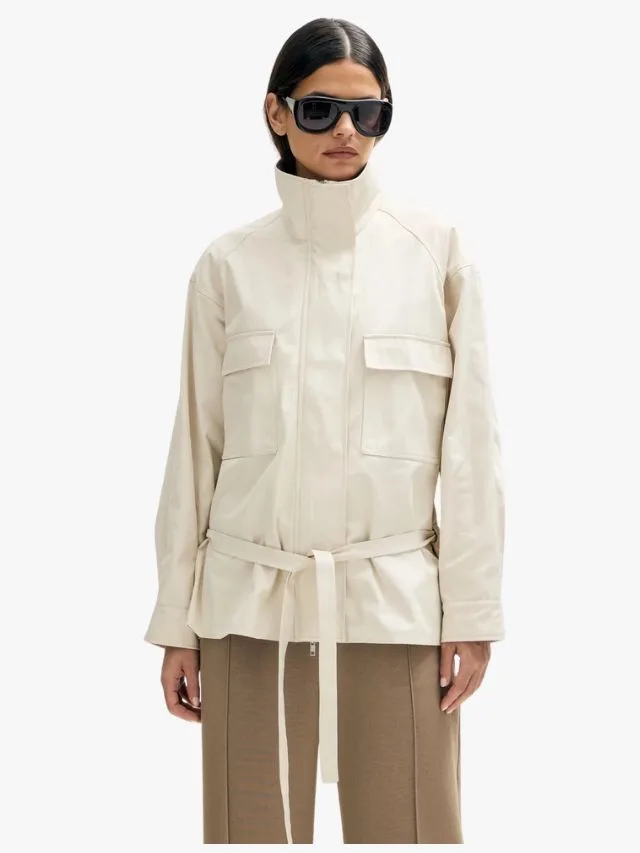 Minima Esenciales Sioh Funnel Neck Jacket