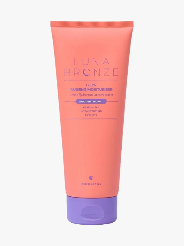 LUNA BRONZE
Glow Gradual Tanning Moisturiser Medium