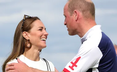 Kate Middleton & Prince William Just Kissed In Public For The First Time In Years