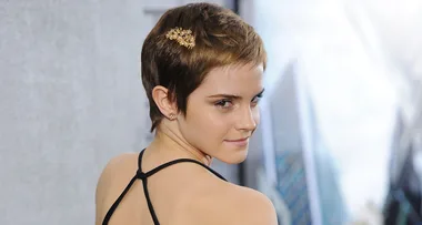 Emma Watson Has A Pixie Cut Now And It’s Even More Chic Than Her Iconic 2010 ‘Do