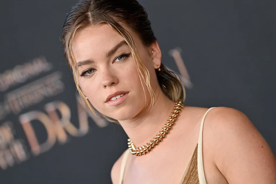 'House Of The Dragon' Star Milly Alcock On Rhaenyra ... - marie claire