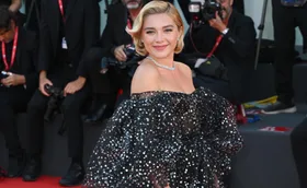 Florence Pugh Is Glowing At &lsquo;Don&rsquo;t Worry Darling&rsquo; Premiere In Venice