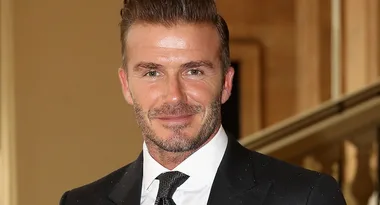 David Beckham And Chris Hemsworth Flex Some Serious Muscle On Instagram