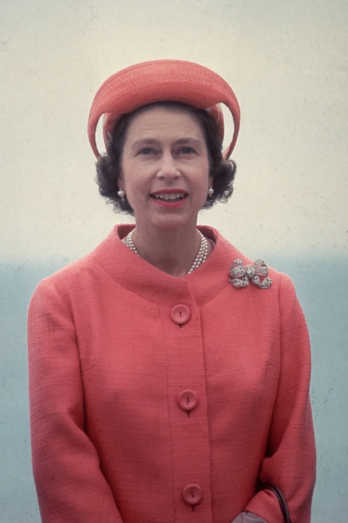 Queen-Elizabeth-2