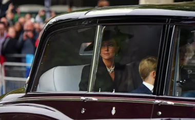 Princess Kate Pays Homage To The Queen In The Stunning Japanese Pearl Choker Necklace
