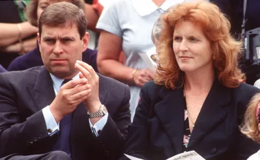 In 1992, Sarah Ferguson Was Driven From The Royal Family For A “Toe Sucking” Photo