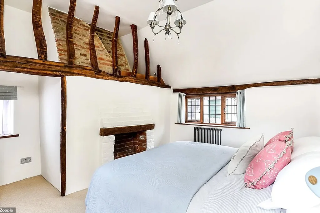 the-holiday-cottage