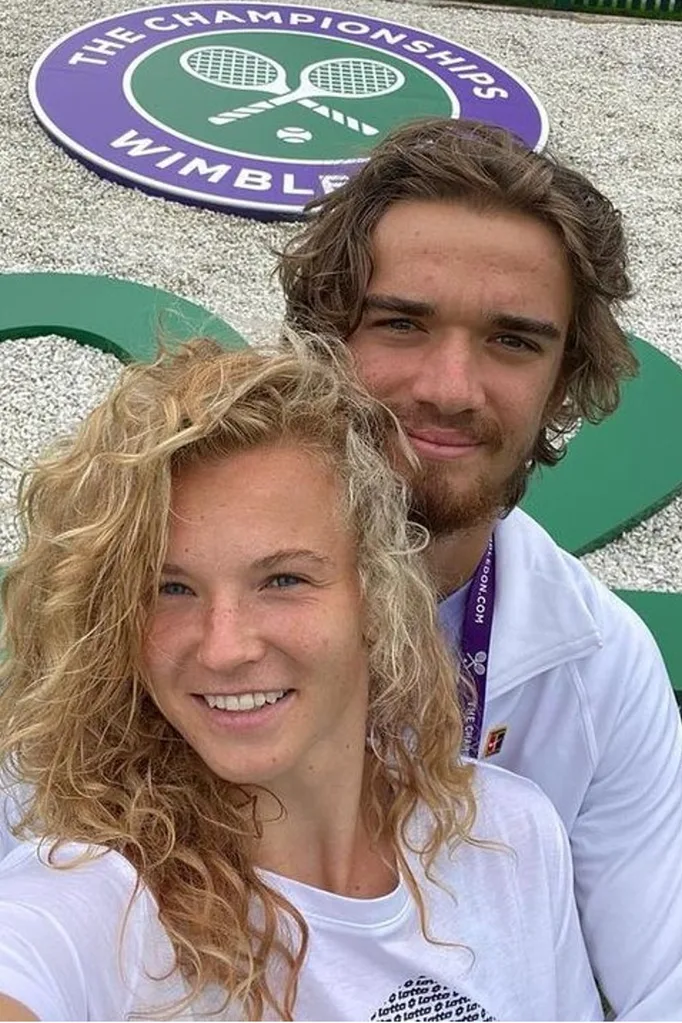 Katerina Siniakova and Tomas Machac