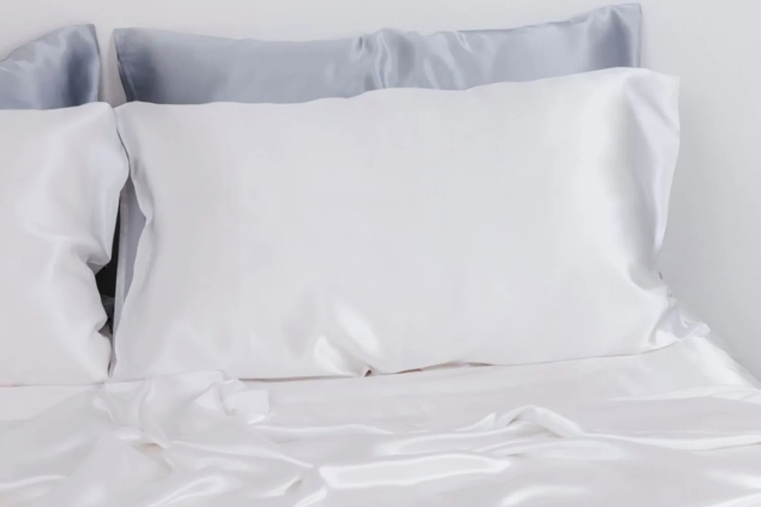 Silk Magnolia Pure Silk Sheet Set from THE ICONIC.