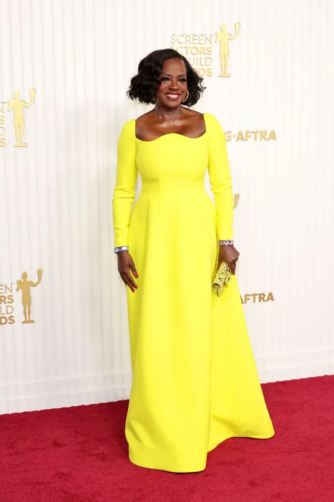 violadavis-sagawards