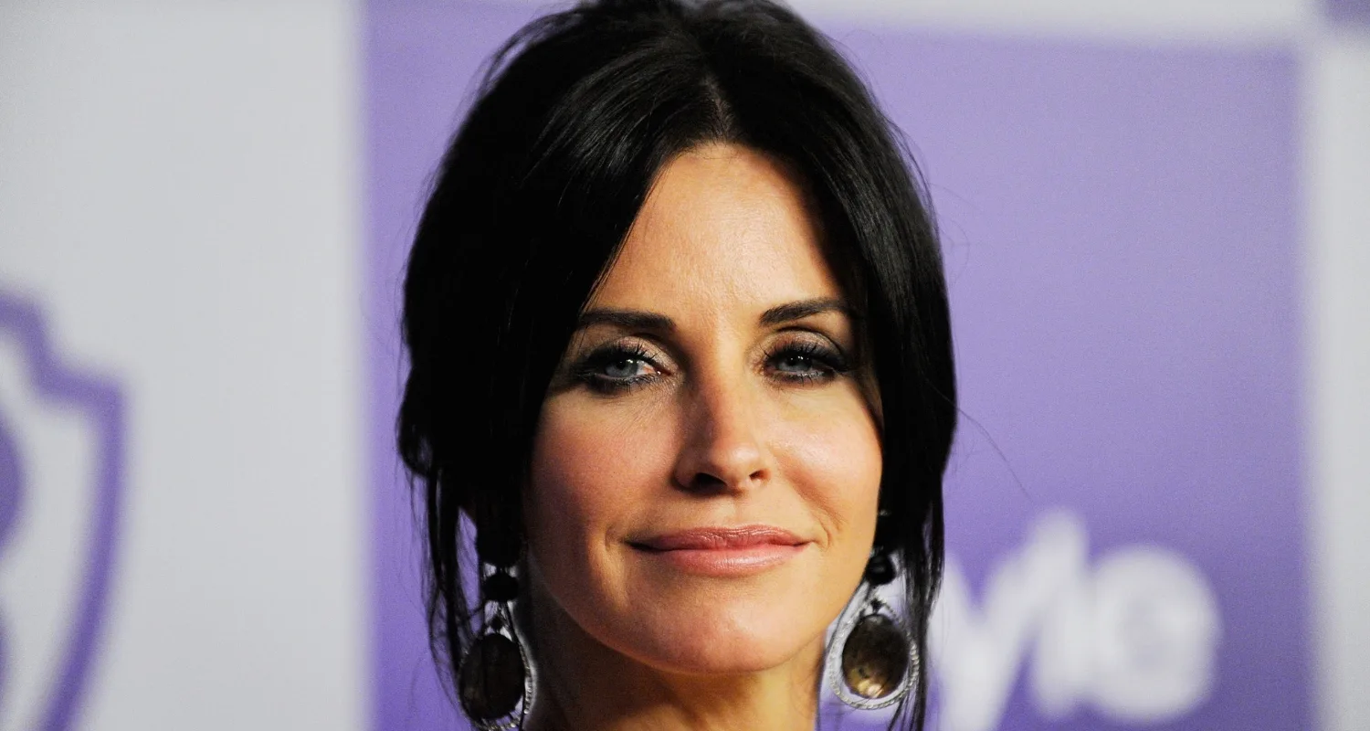 Courteney Cox Denies Giving Prince Harry Magic Mushrooms: “I Wasn’t Passing Them Out”