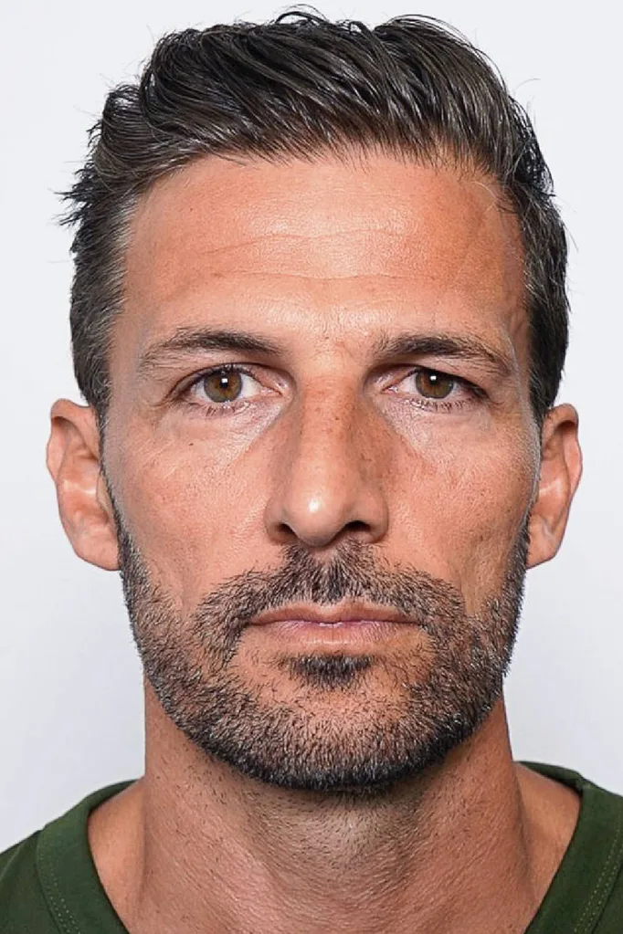 Tim Robards